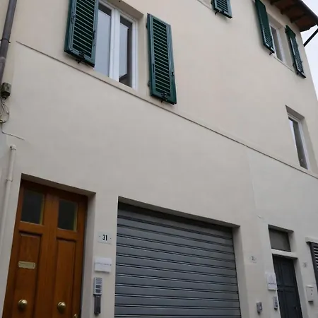 招待所 Domus Miniato 3*